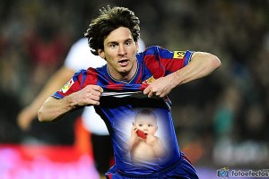 En este fotomontaje tu foto aparecerá en el polo de Messi